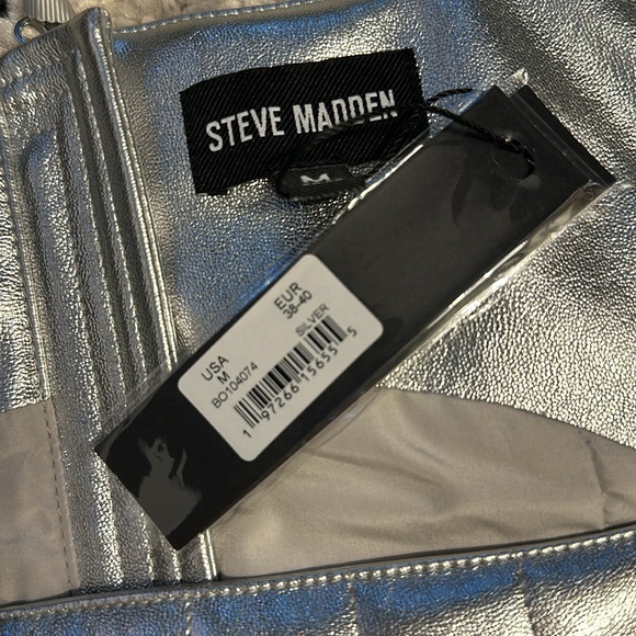Steve Madden Mallika Top Silver - Picture 3 of 4